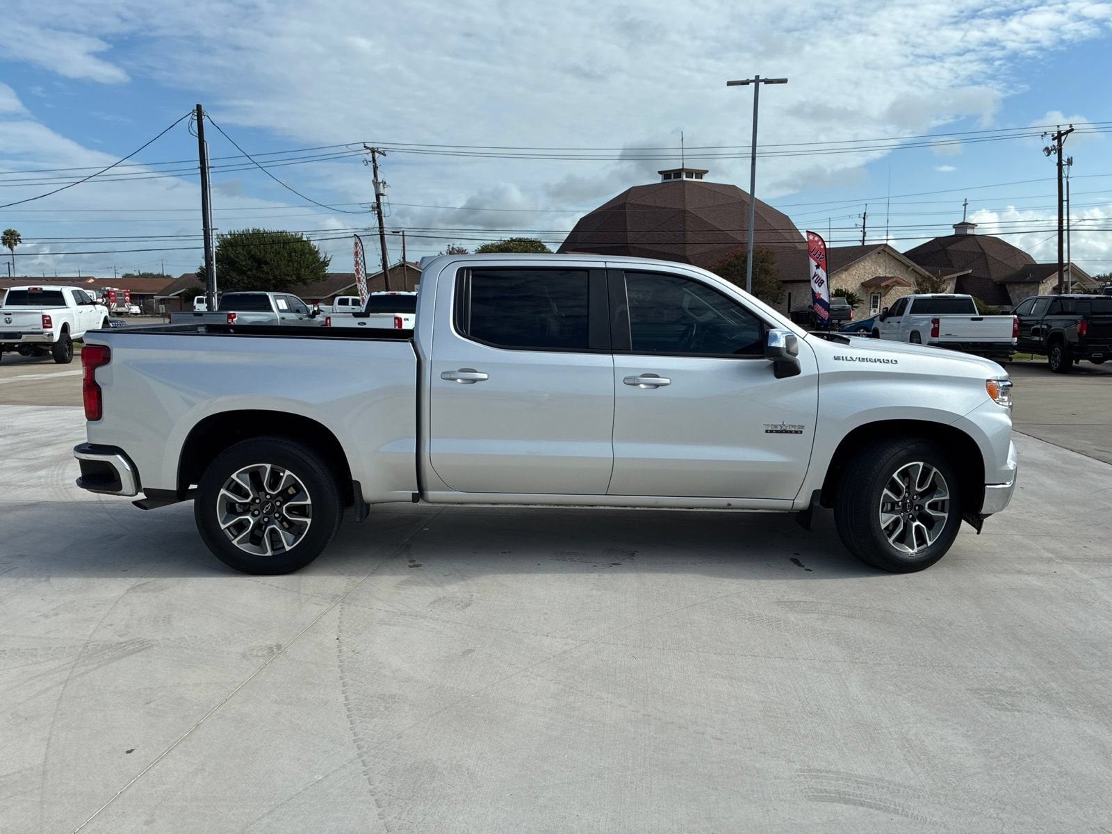 chevrolet silverado 1500 2022 3GCPACEDXNG612699 image chevrolet silverado 1500 2022 3GCPACEDXNG612699 image